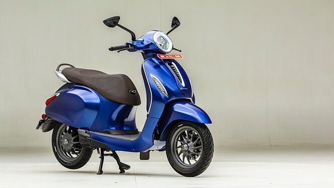 2024 Bajaj Chetak Premium Price, Specs, Top Speed & Mileage