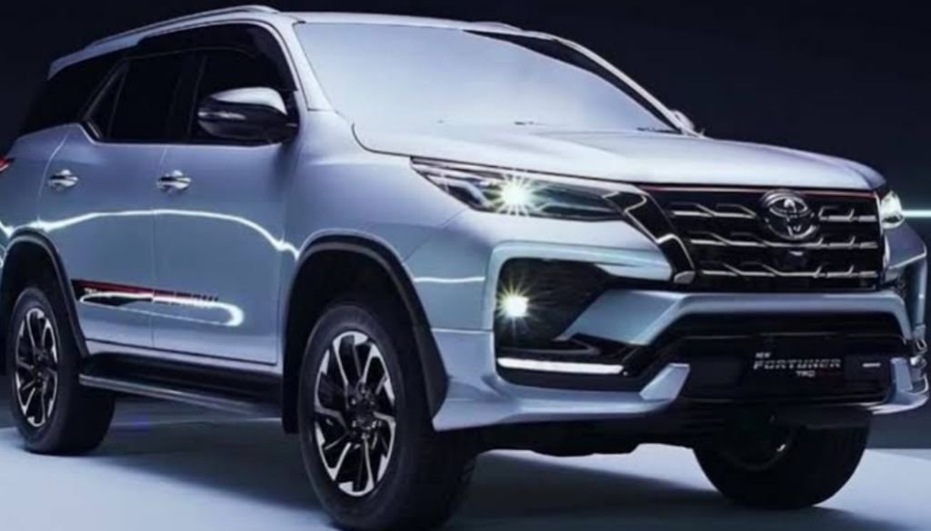 Hybrid New-gen Fortuner SUV – Price  Specification  Launch Date