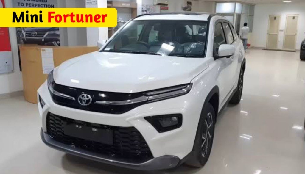 Toyota Mini Fortuner Price in India, Colors, Mileage, Features, Specs and Competitors